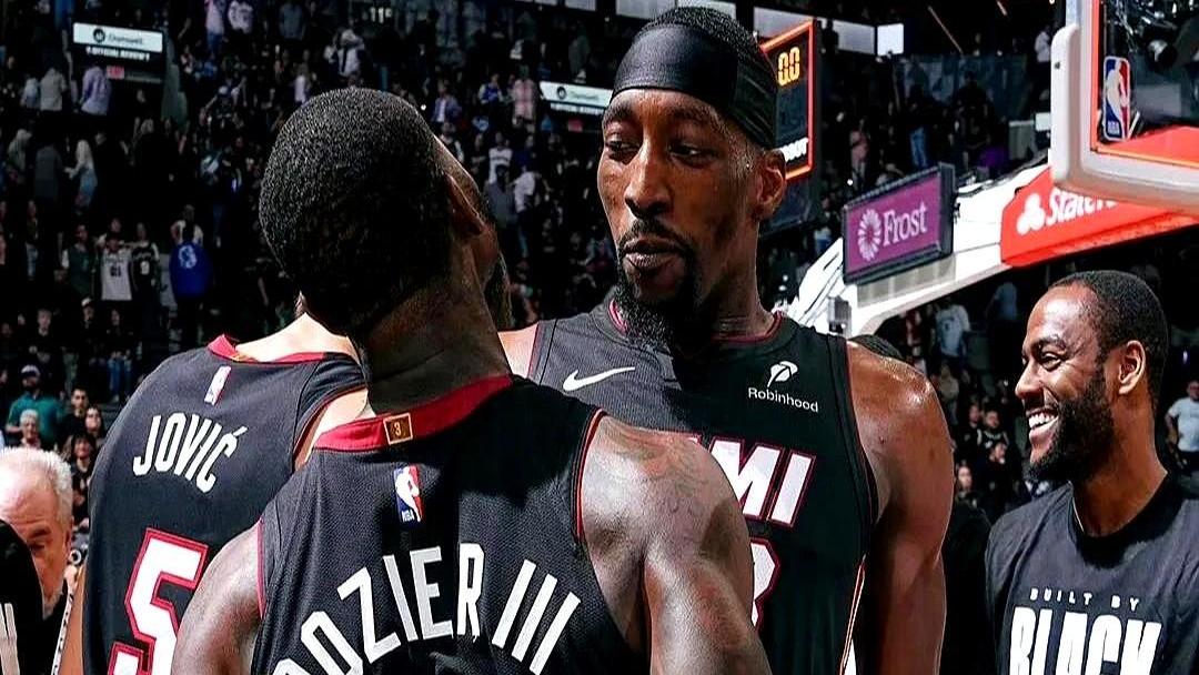 关于热火队惨败后更衣室爆发冲突，主帅回应，一个欢迎没有包括完全.的信息